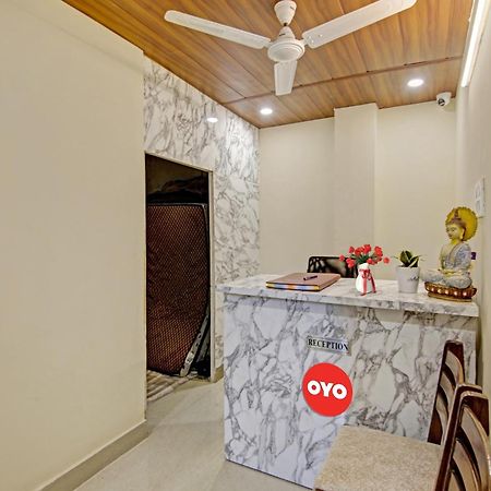 Oyo Flagship 80772 Hotel The Grand Rdc Ghaziabad Exteriör bild