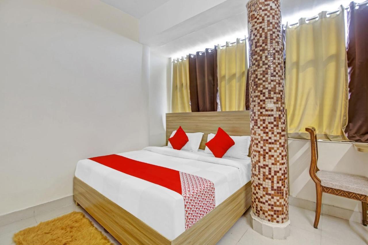 Oyo Flagship 80772 Hotel The Grand Rdc Ghaziabad Exteriör bild